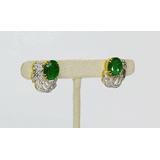 Elegant designer tops with emeralds and diamonds, radiating timeless beauty, refined sophistication, and subtle, graceful charm.(GDE0472)
