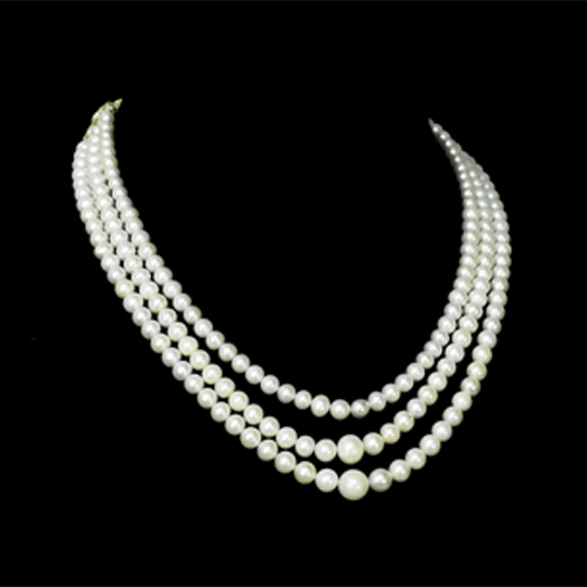 Lustrous three-line pearls crafted for timeless beauty and effortless elegance.(STRG402)