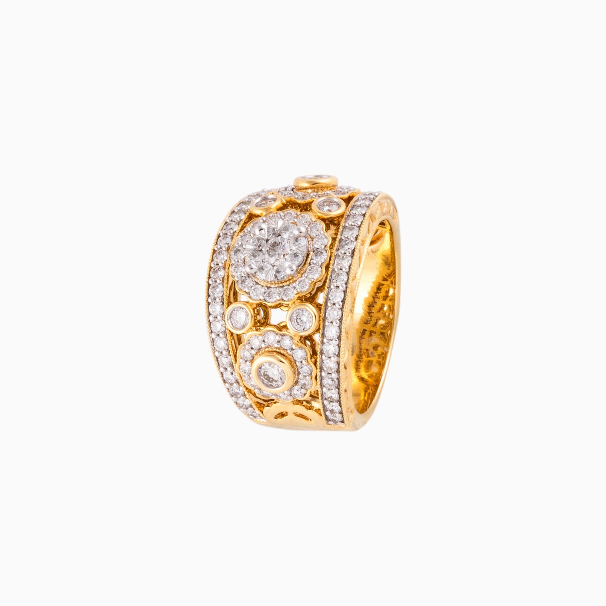 Ring with Round Cut Diamond - PGDR0301