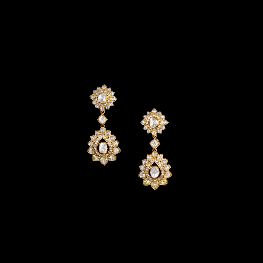 Earring pair with uncut diamond and diamond chakri in 18k gold. - KME2179