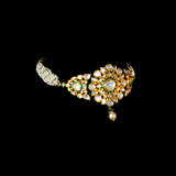 Small ard necklace and earring pair in 18k gold and uncut diamond in green enameled work. - KMNE3206